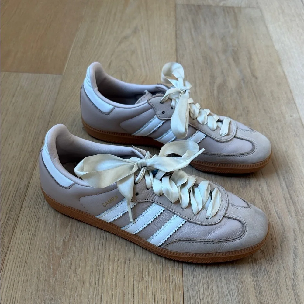 Adidas Samba Sneakers - Picture 2 of 5
